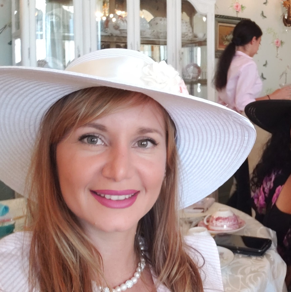 Meet your Posher, Marianny colmenarez